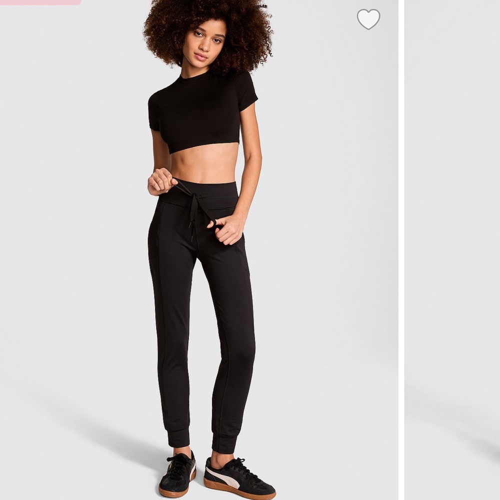 VS PINK Relay Knit Jogger Pants